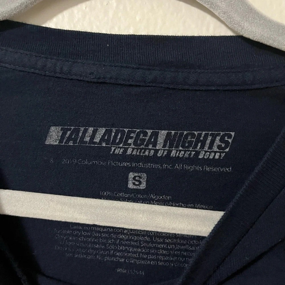 Talladega Nights Baby Jesus Christmas Graphic tee. Unisex size Small Comedy - Picture 3 of 4